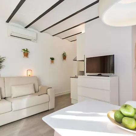 Ola Living Born Apartment *