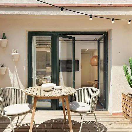 アパート Ola Living Born *