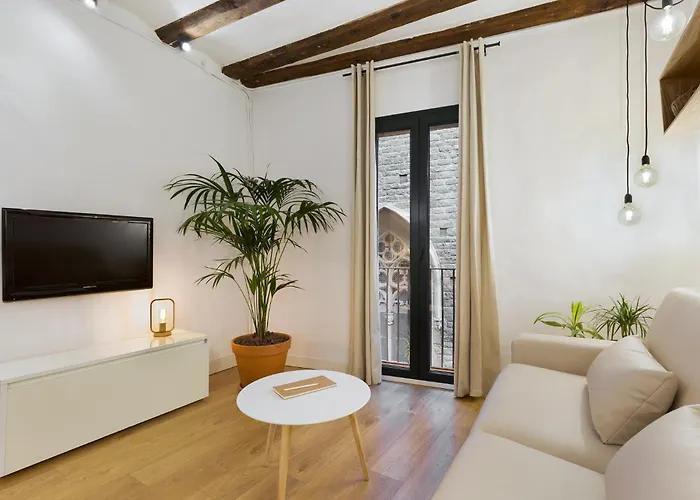 Ola Living Born Lejlighed